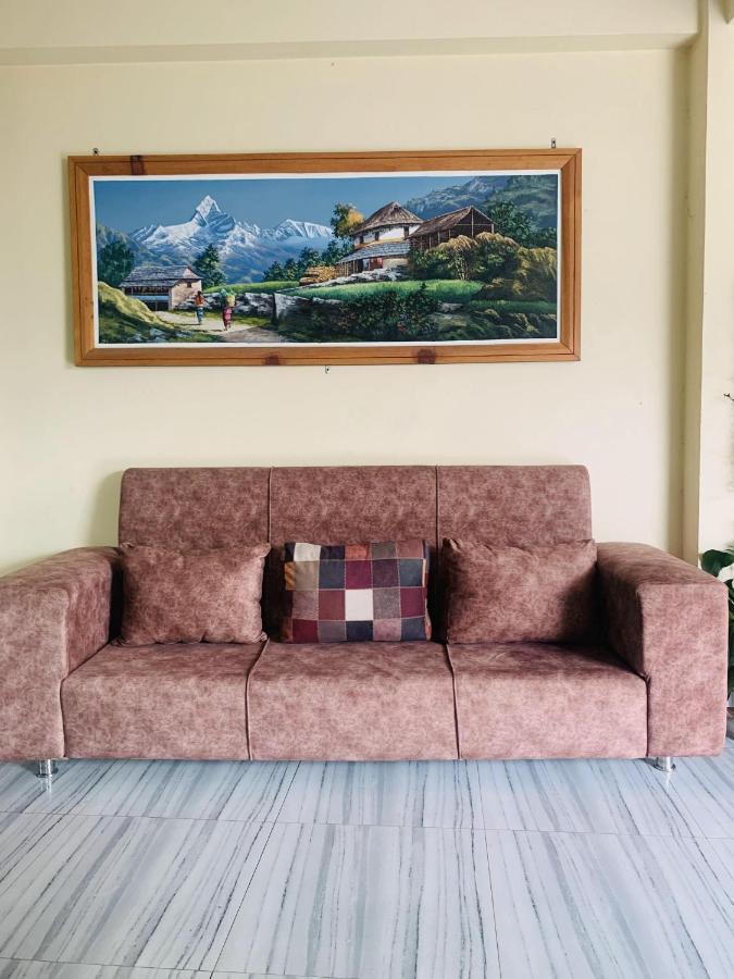 Hotel October Inn Pokhara Exterior photo