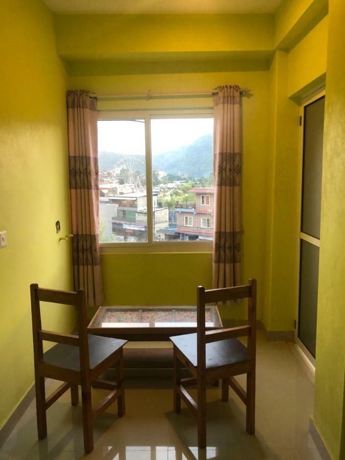 Hotel October Inn Pokhara Exterior photo